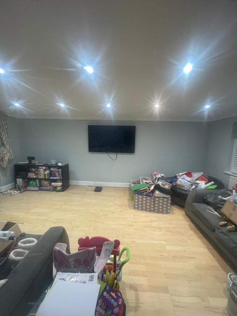 35 Chanctonbury Dr